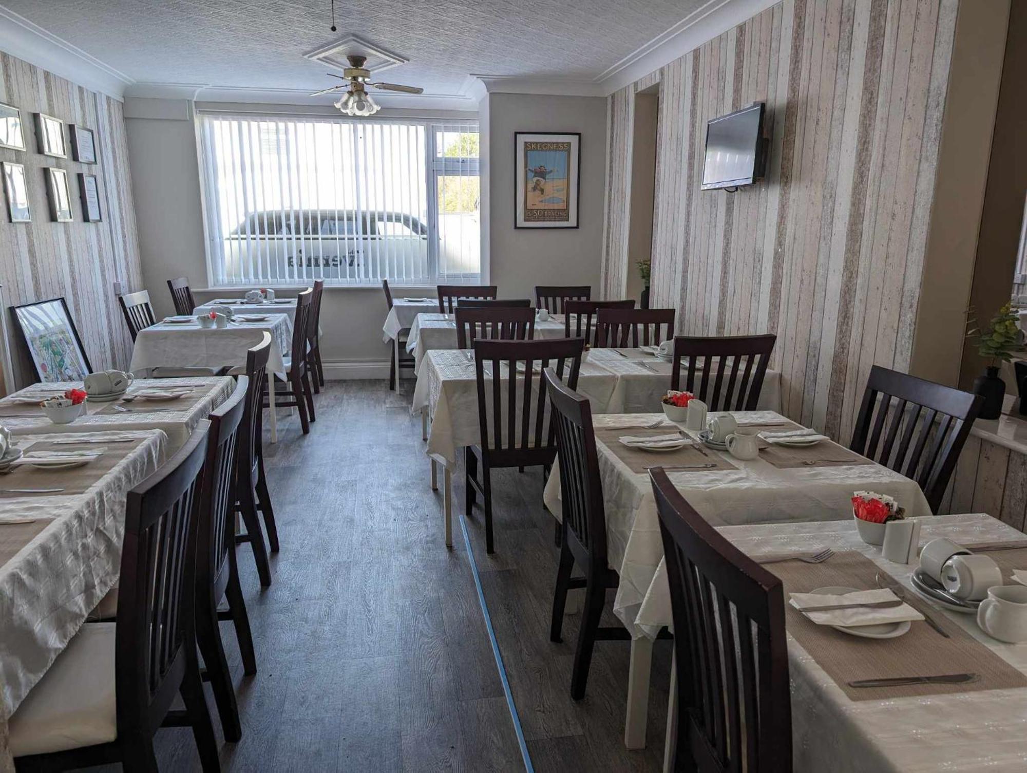 The Ivernia Hotel Skegness Εξωτερικό φωτογραφία